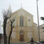 Cazzano- la chiesa